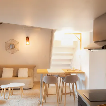 Les Cles De La Cite Apartment Carcassonne Room photo