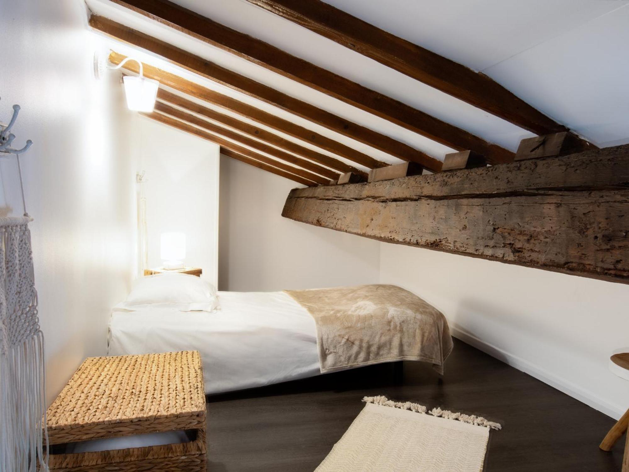 Les Cles De La Cite Apartment *